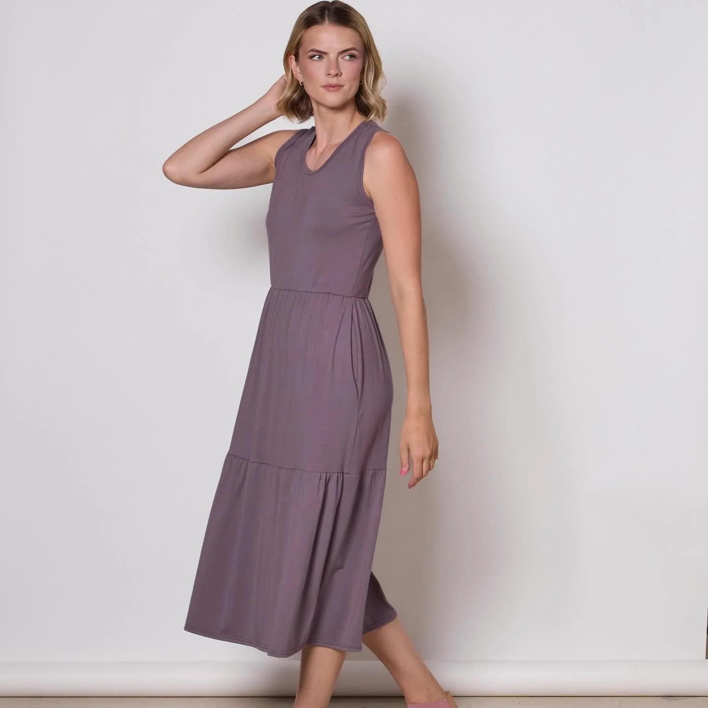 Pre-orders for our 2 new SS26 bamboo dresses is live 🚨

I start cutting the Winona short sleeve dress on Monday and I only have enough fabric to make 3. 

Both of these dresses are longer in length 📐. The short sleeve dress falls just below the kne