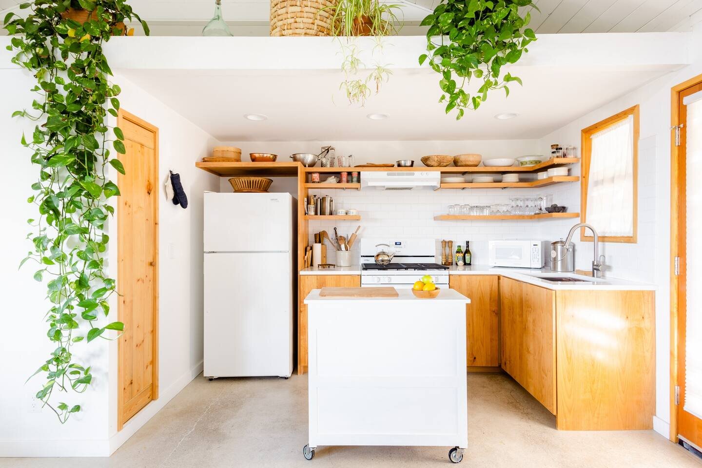 Beautiful Airbnbs For Design Lovers — black & blooms