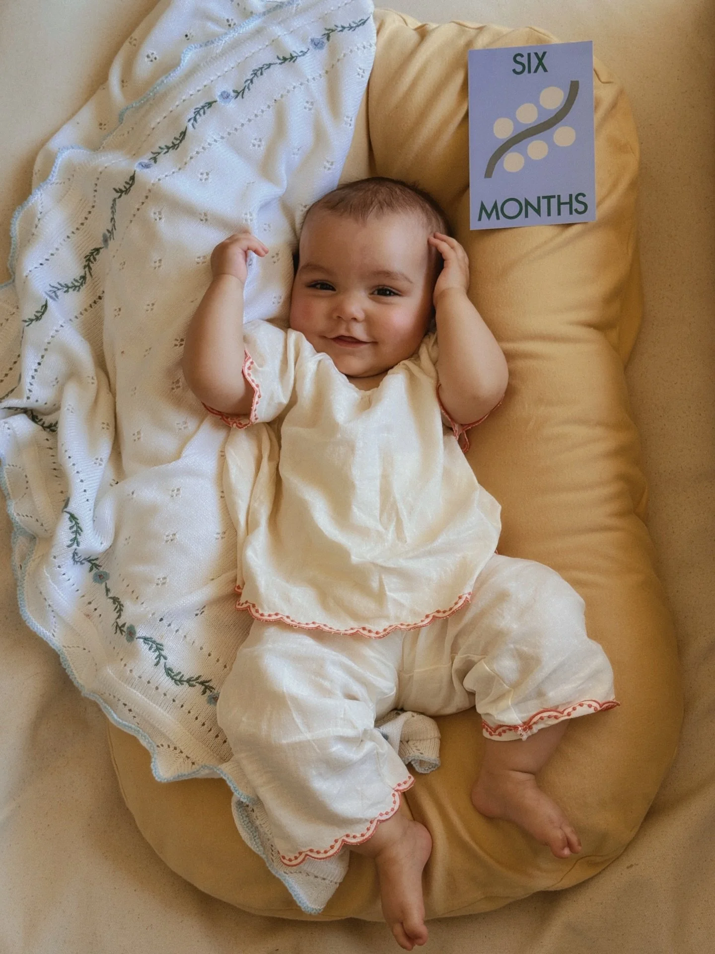 march in my camera roll 🌸

1-2. can&rsquo;t believe our sweetie girl is 6 months already 😭
3-4. new additions to the nursery, a @charliecraneparis_usa rocker and green closet door 💚
5-6. spring with @sezane 🌞
7. afternoons on the marina ⛵️ @cafec