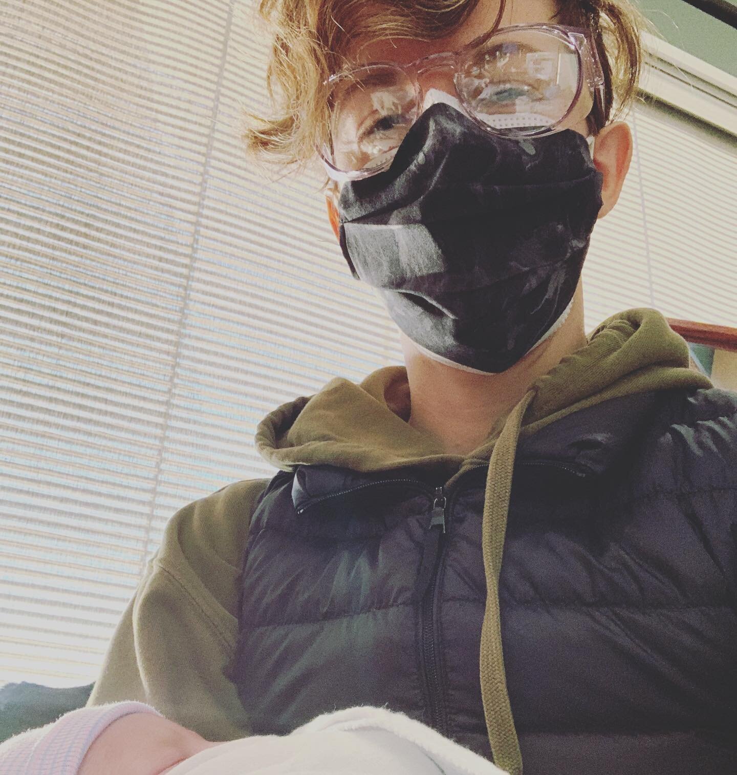 It&rsquo;s a good day to have a baby!! Loving my @wearstoggles and mask from @jilllindseystore to keep me safe, while still lookin cute as we welcome these babes into this wild world. #covidwear #birthdoula #nycbirth #sundayfunday #success #nypcornel