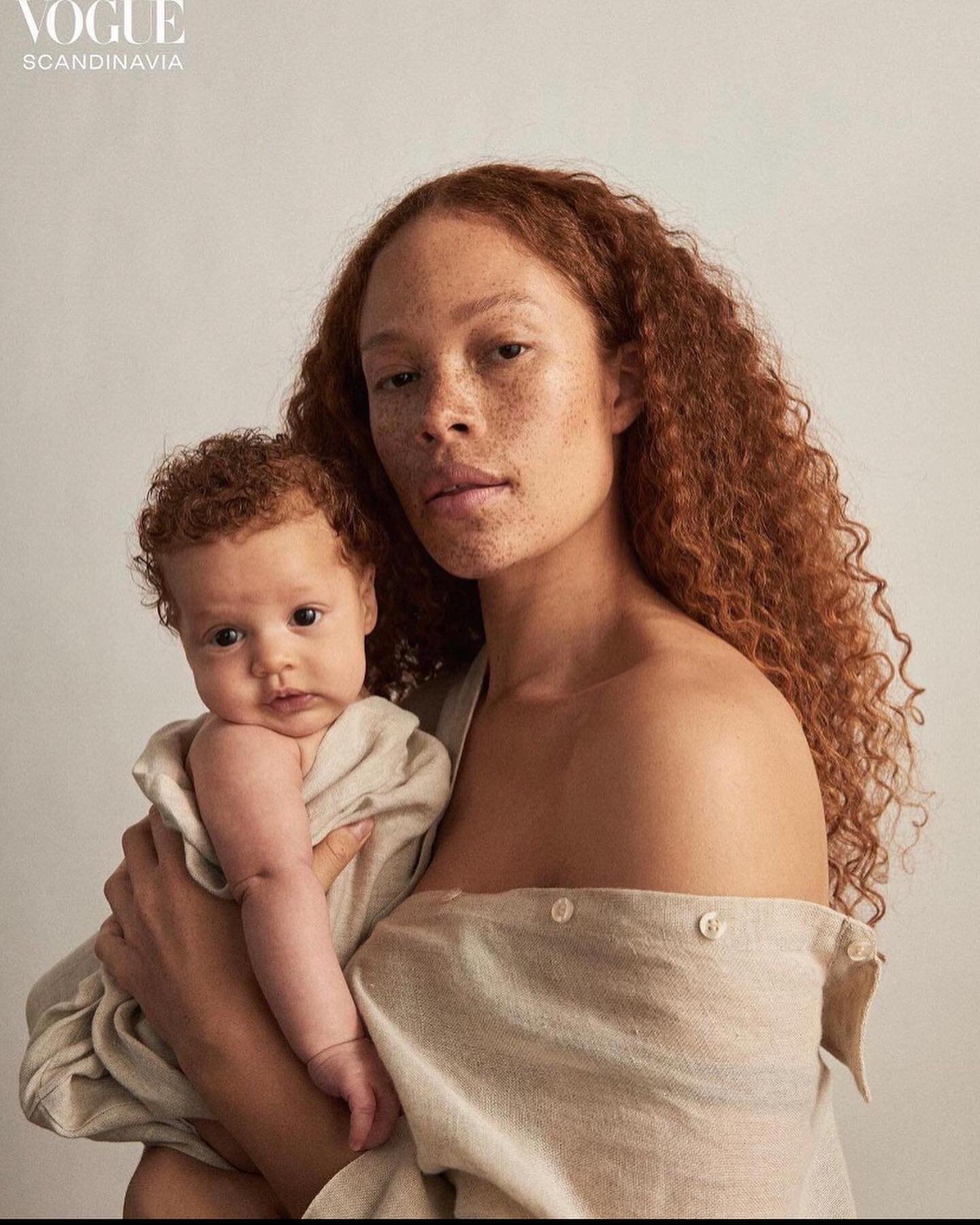 🧡❤️‍🔥🧡 The most beautiful words, written by the most beautiful mama. So proud to know this family, so grateful to be welcomed into the most sacred space one could enter, the portal to life becoming, taking its first breath. Iris’s birth