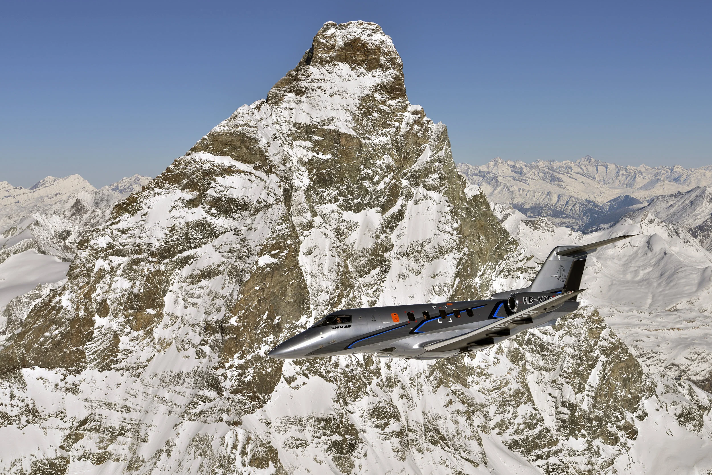 pc-24-p02-switzerland-20.jpg