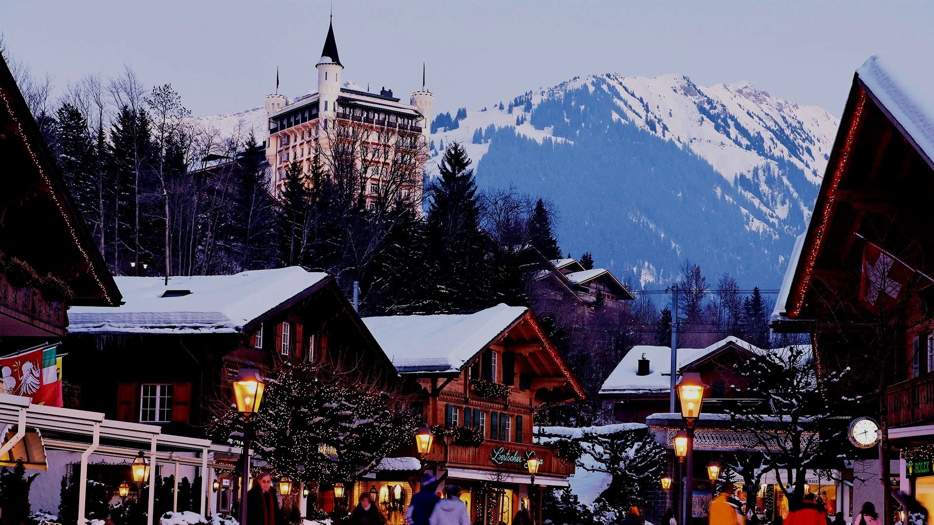 Gstaad+%7C+Astute+Aviation+%7C+Private+Je.jpg