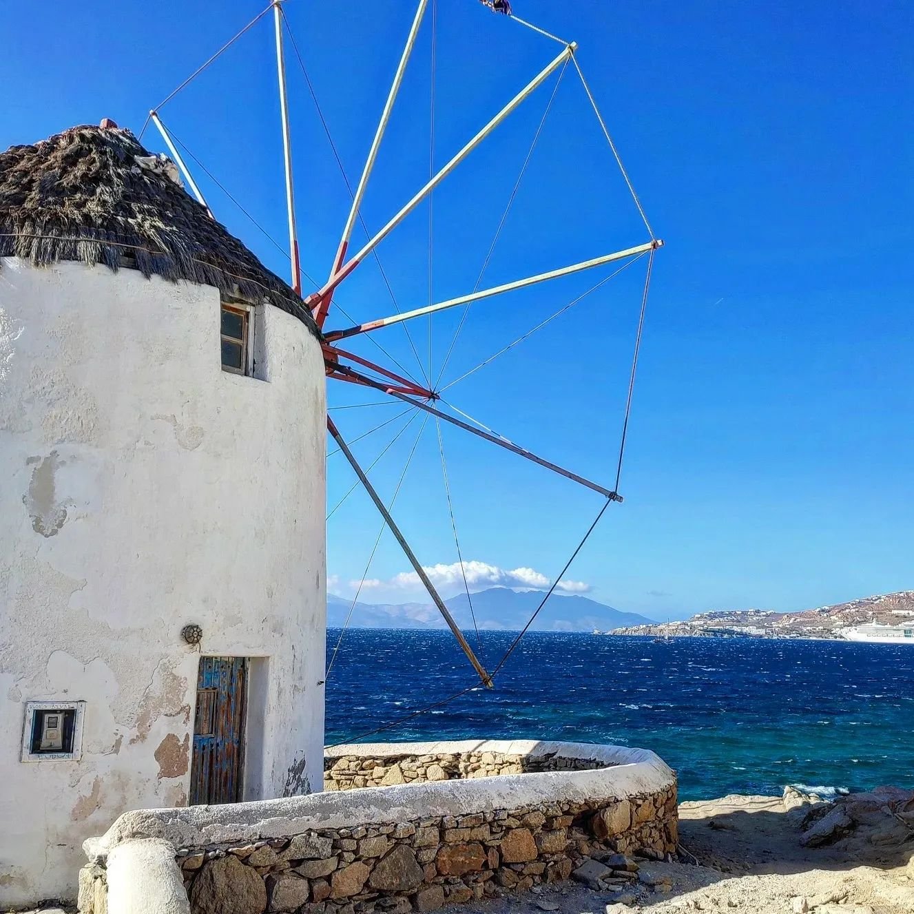 Kato Mili | Mykonos | Windmill | Greece | View | Travel.jpeg