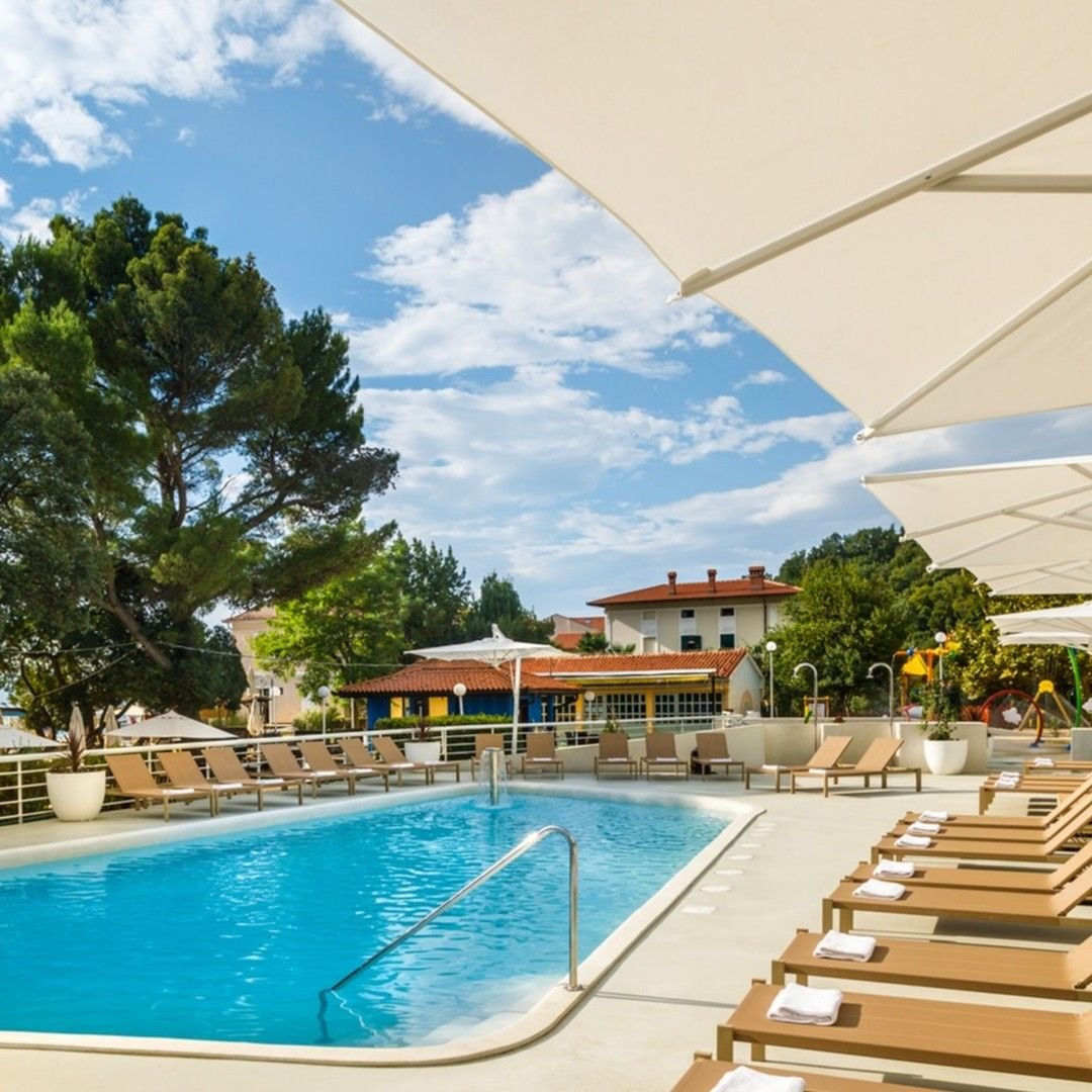 Villa Kapetanović Hotel | Croatia | Pool.jpg