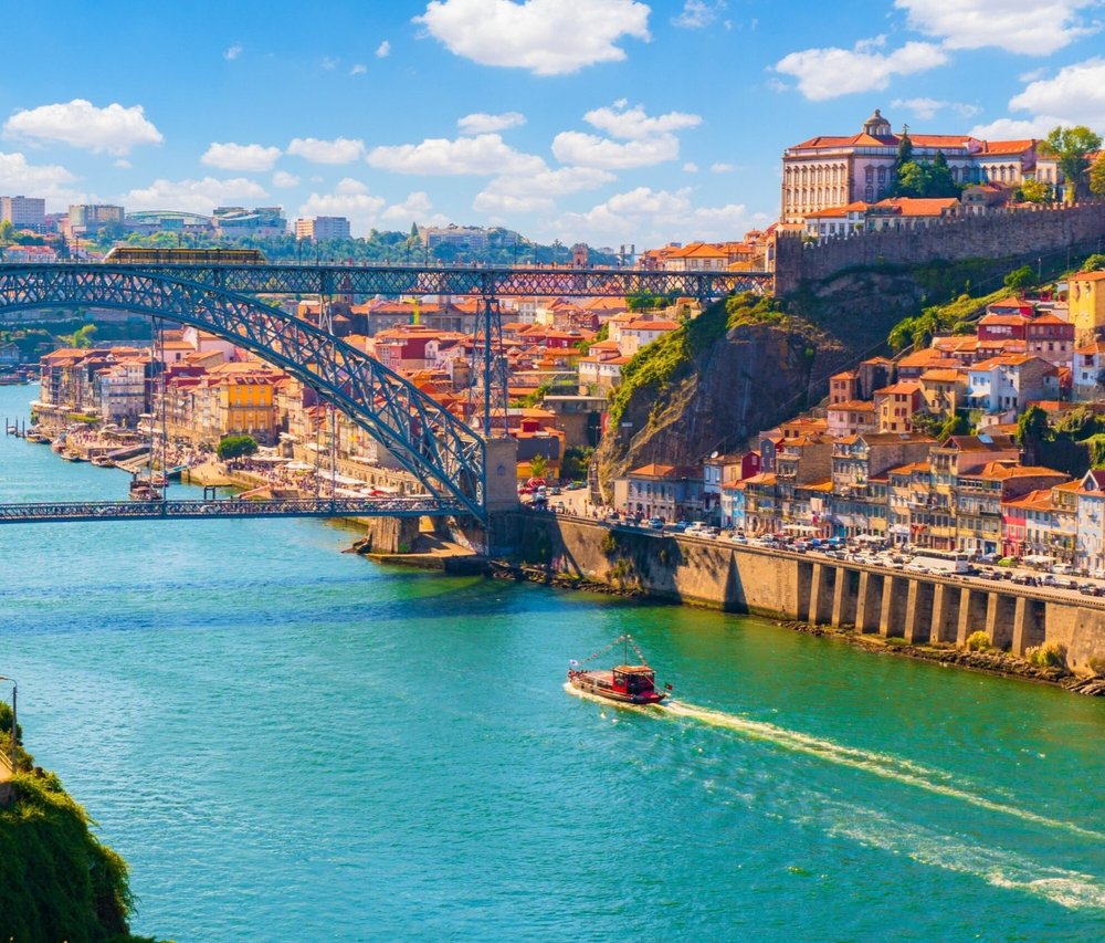 Porto%2B%257C%2BPortugal.jpg