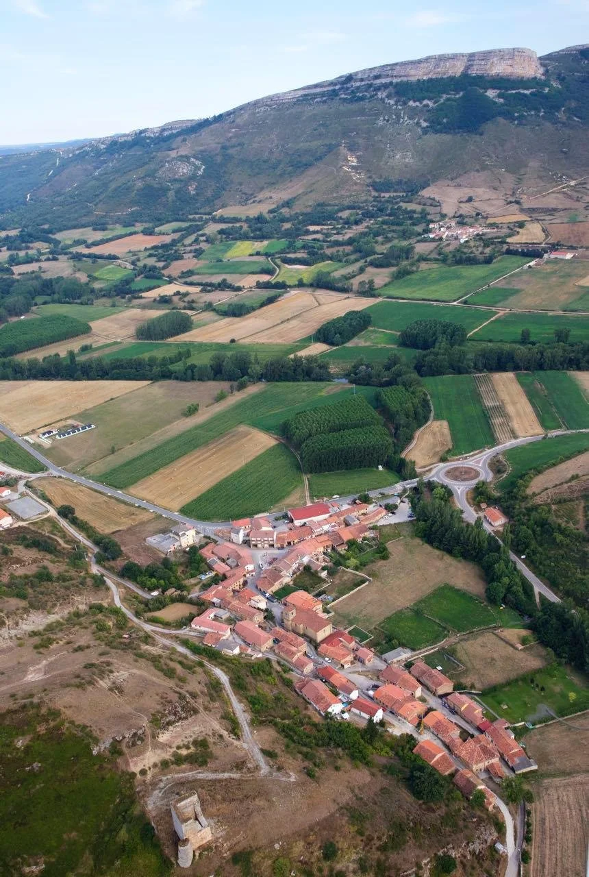 WhatsApp Image 2025-10-31 at 19.13.02 (1).jpeg