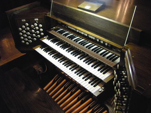Aeolian-Skinner organ.jpg
