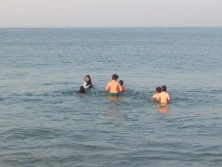 swimming (2).jpg