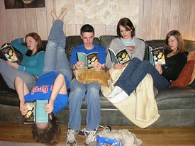 Teens read