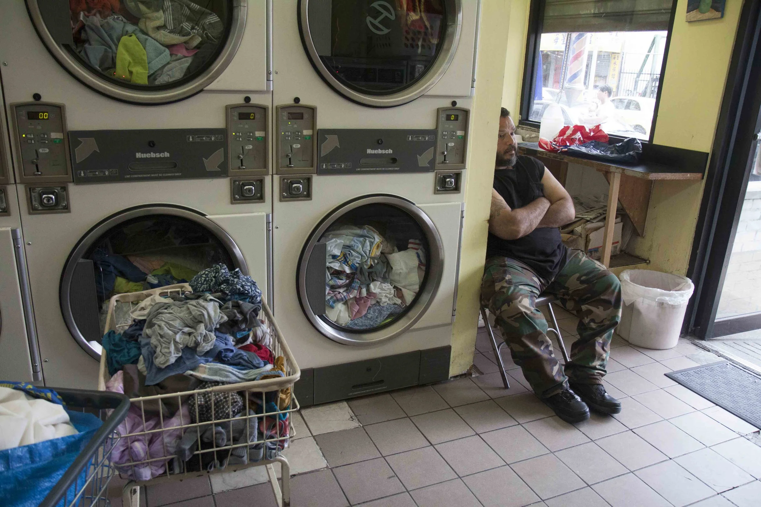 -4 160903.5 IMG_2983.OHenry-Laundromat.Kara-Chin.v2.jpg