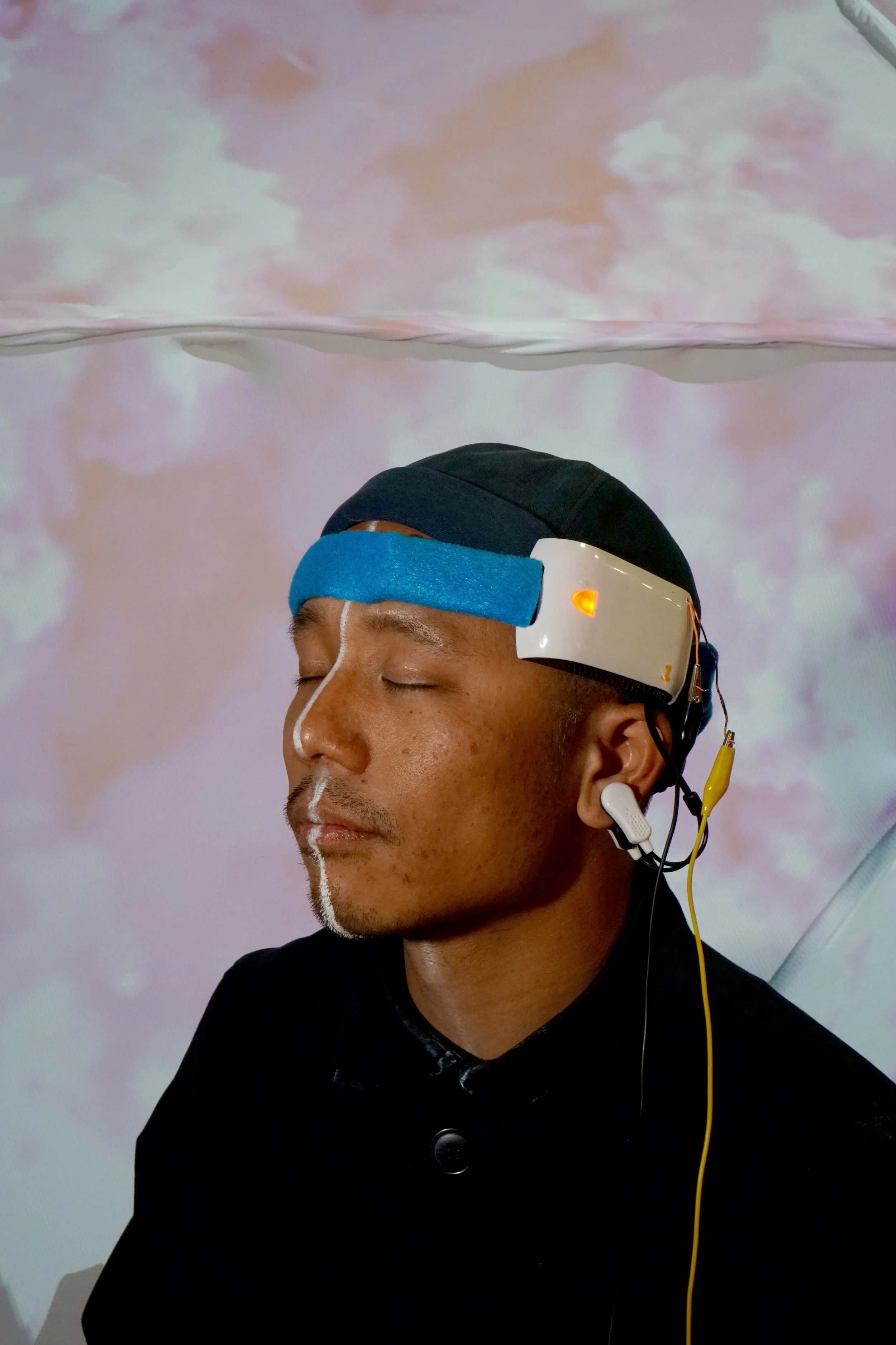   The Brain Device also known as EEG (ElectroEncephalography) apparatus collects data from your brain, creating a visual translation of your brain waves ultimately controlling the visualization of the dome. The Cortextual Voyager provides a live refl