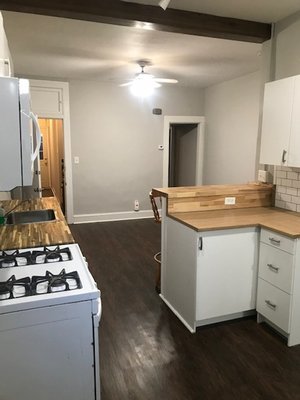 228 E Cross - 1 bed / 1 bath