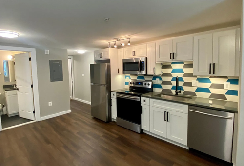 208 E biddle 4.webp