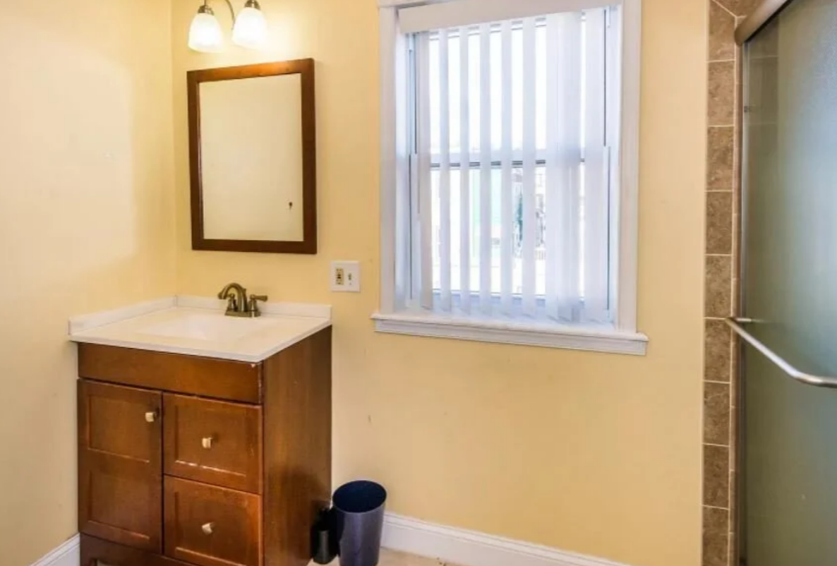 701 S Conkling #2 - 3 bed / 2 bath