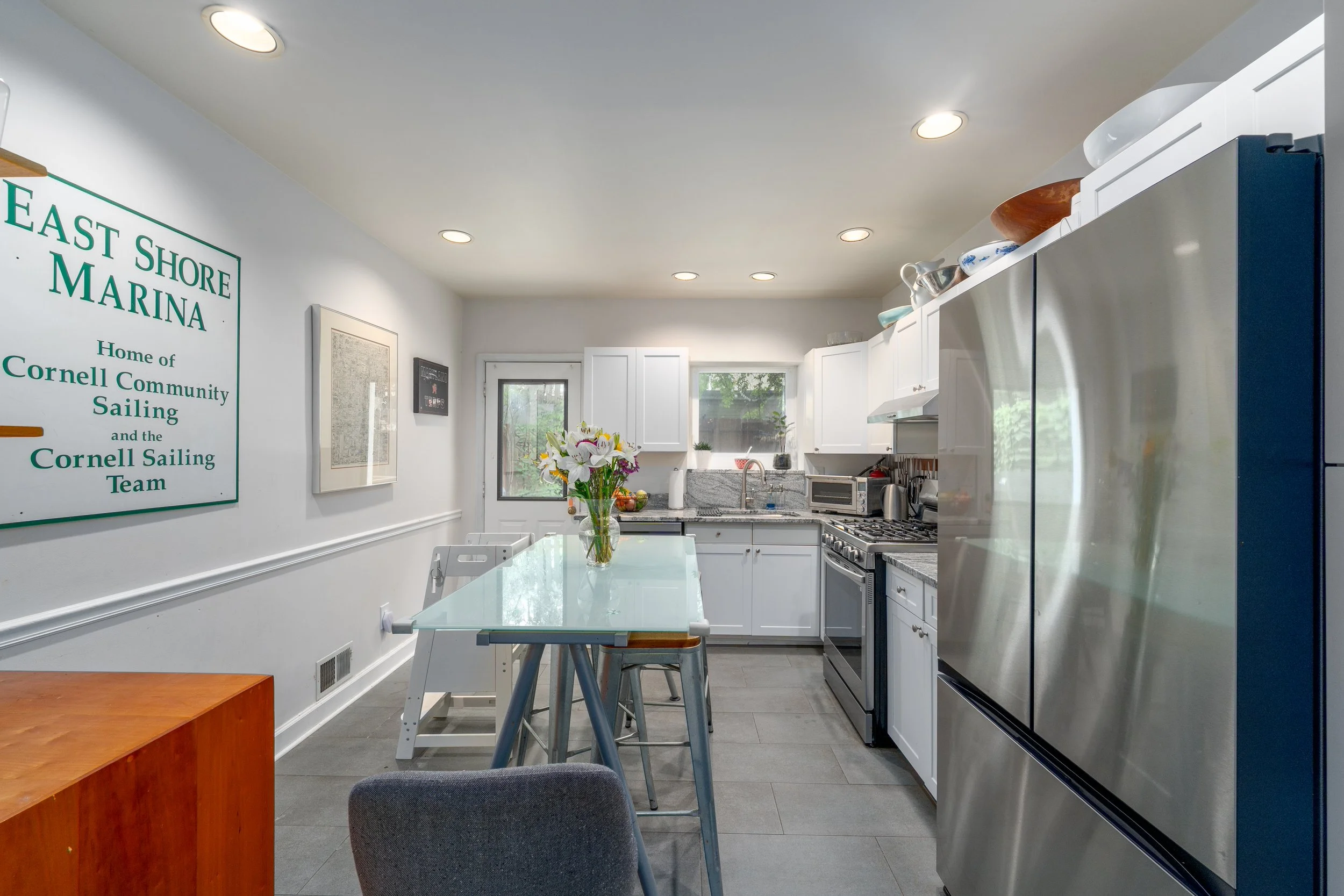Kitchen (1).jpg