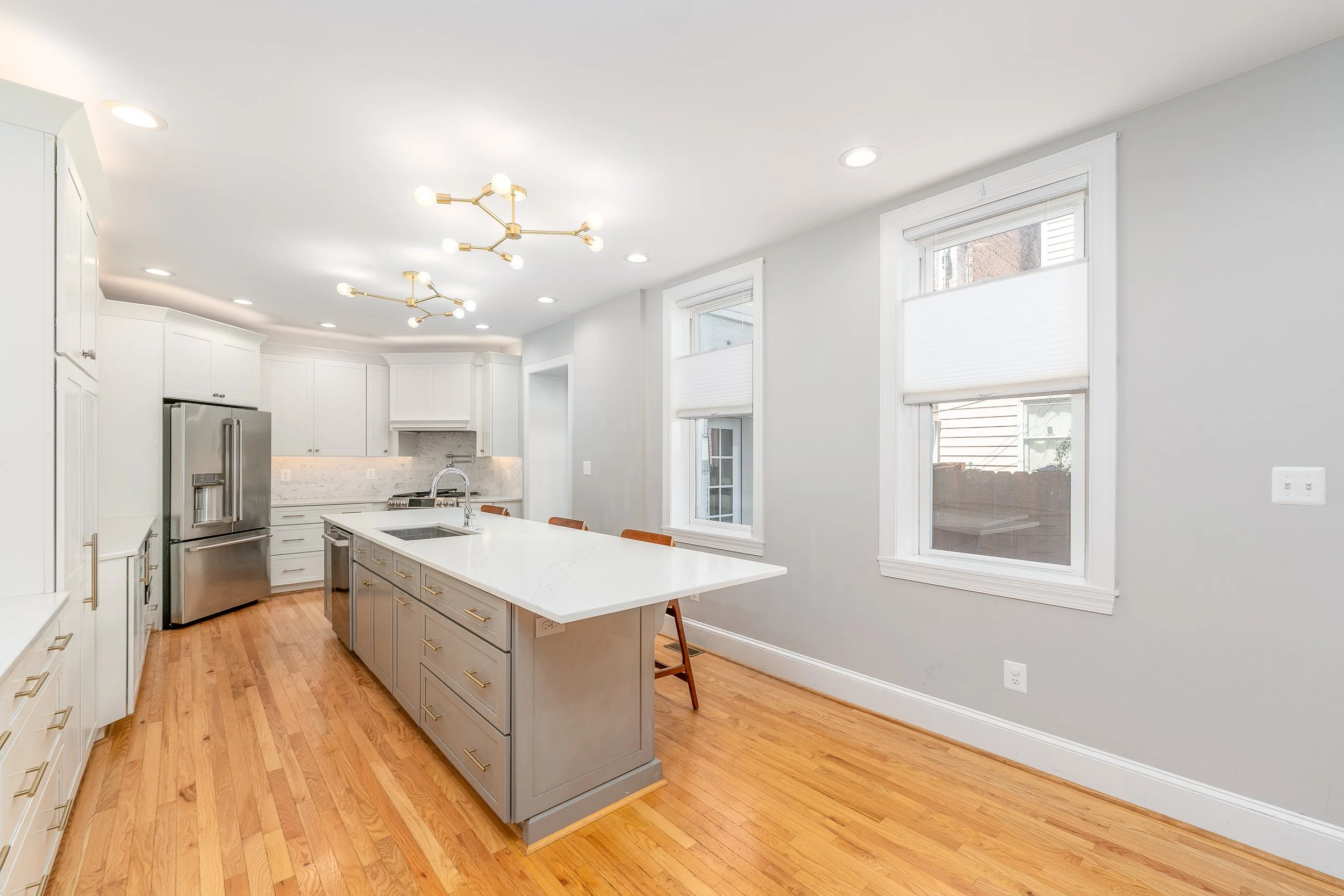 4 E Gittings - 4 bed / 2.5 bath