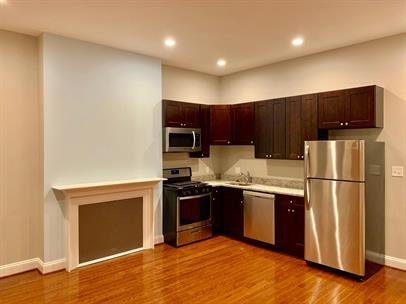 3016 St. Paul 1R - 2 bed / 1 bath