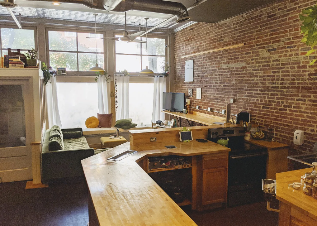 625 Washington Blvd - 1 bed / 1 bath