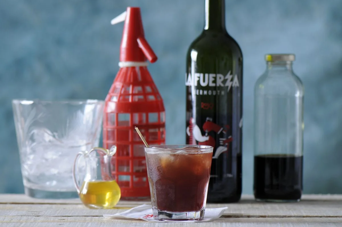 La Hora del Vermút: An Insider's Guide to Aperitivo Hour in Buenos Aires