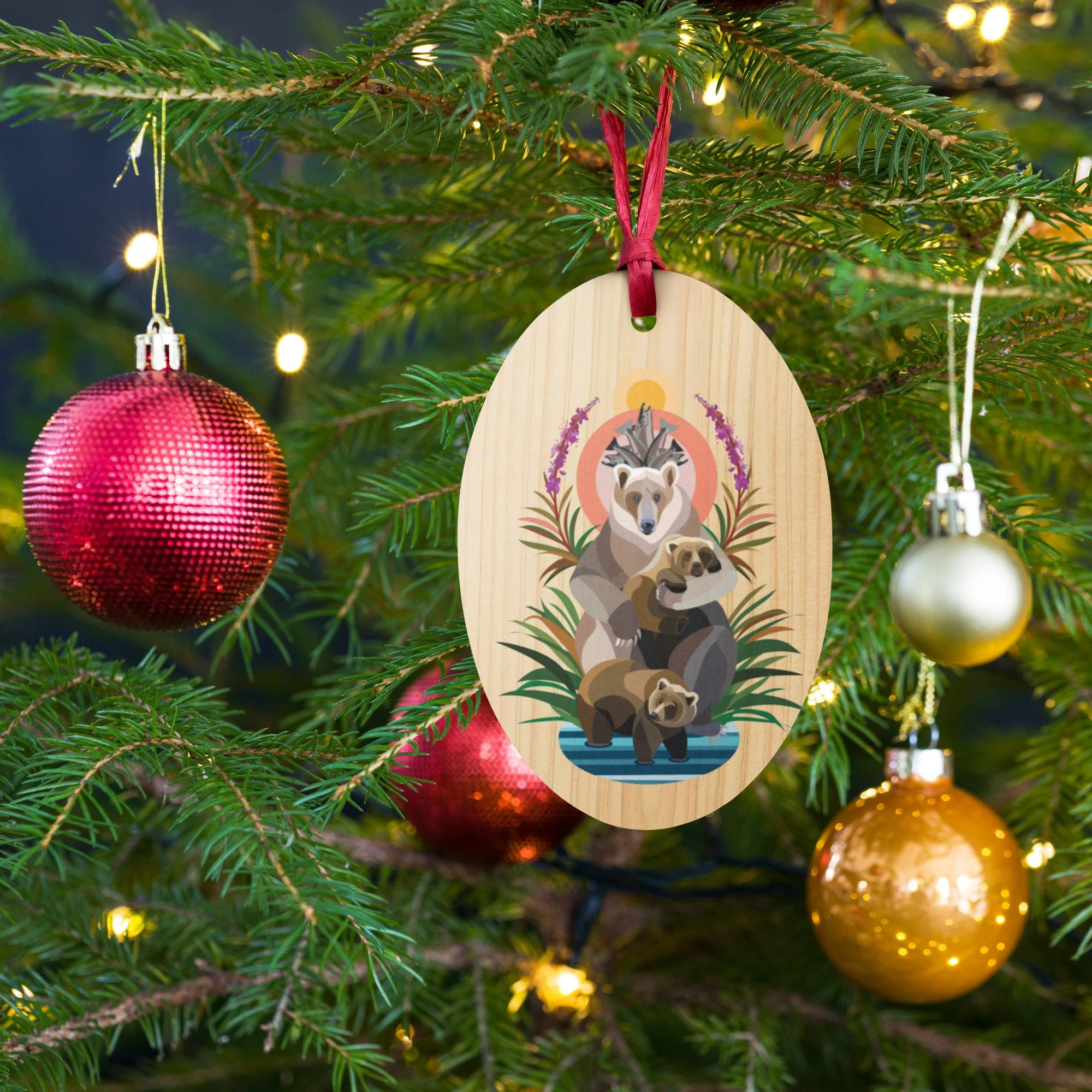 Queen Grazer Ornament