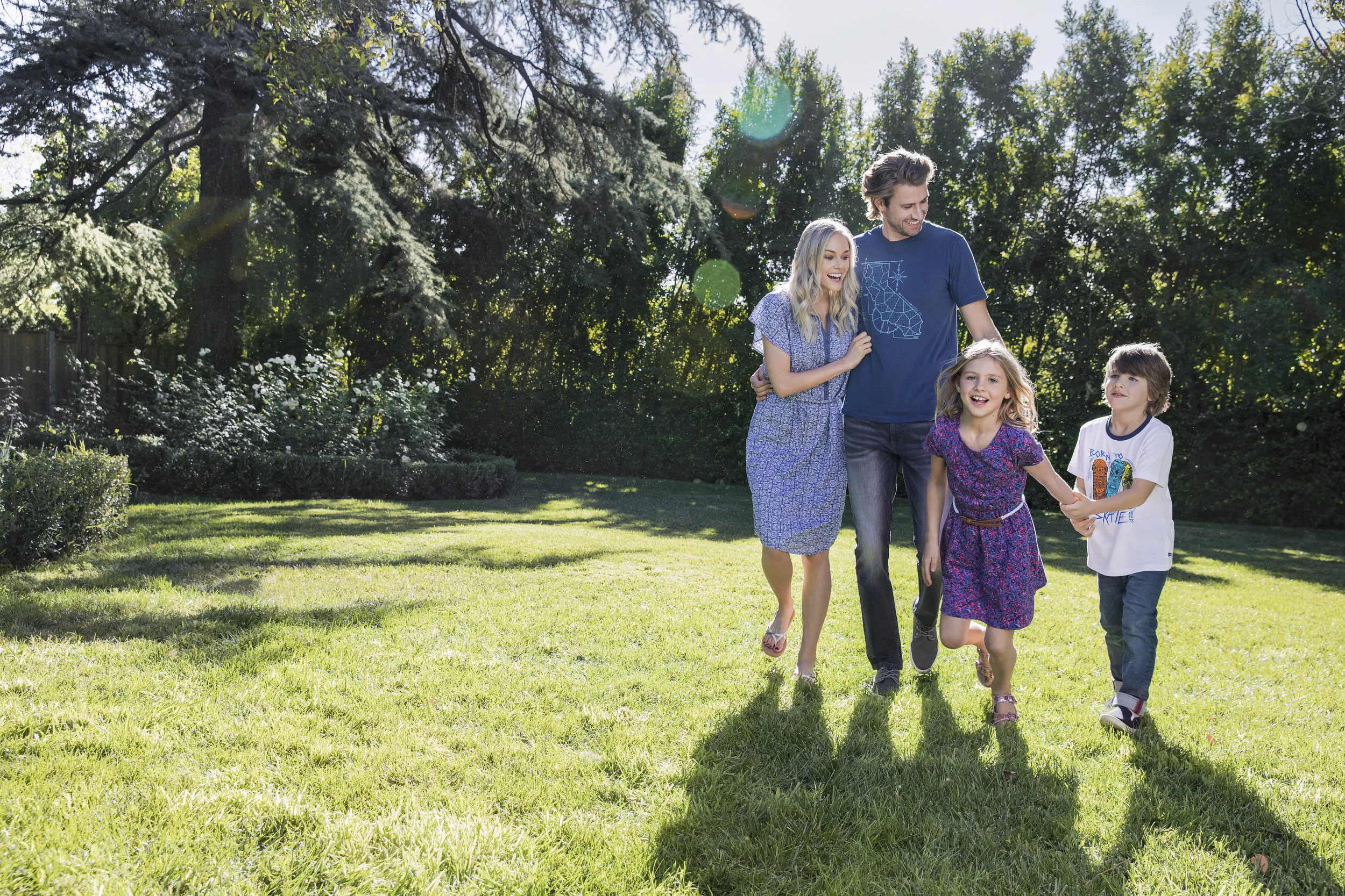 04_Family_Group_2_192_03.jpg