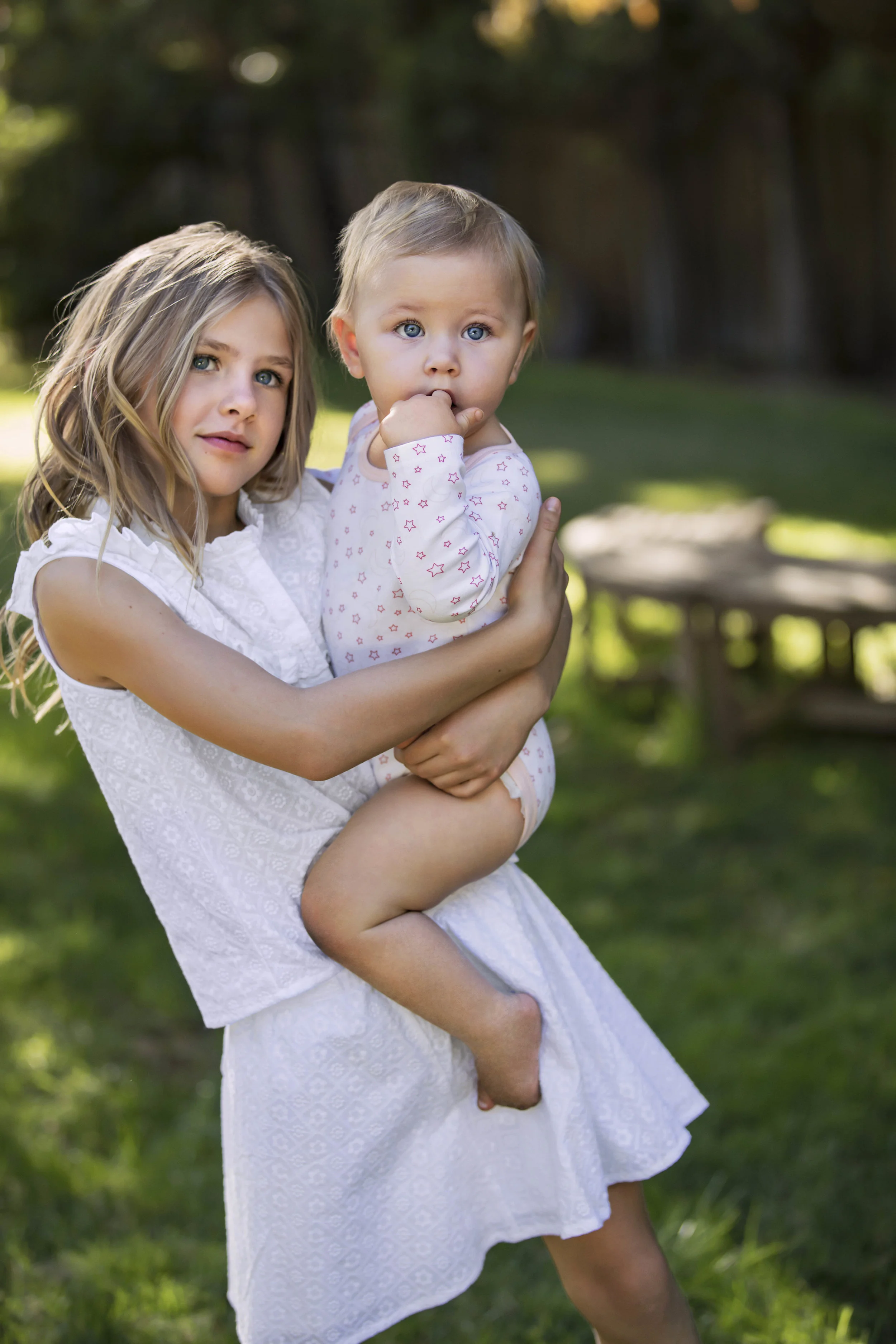 12_Family_Extra_1_087_02.jpg