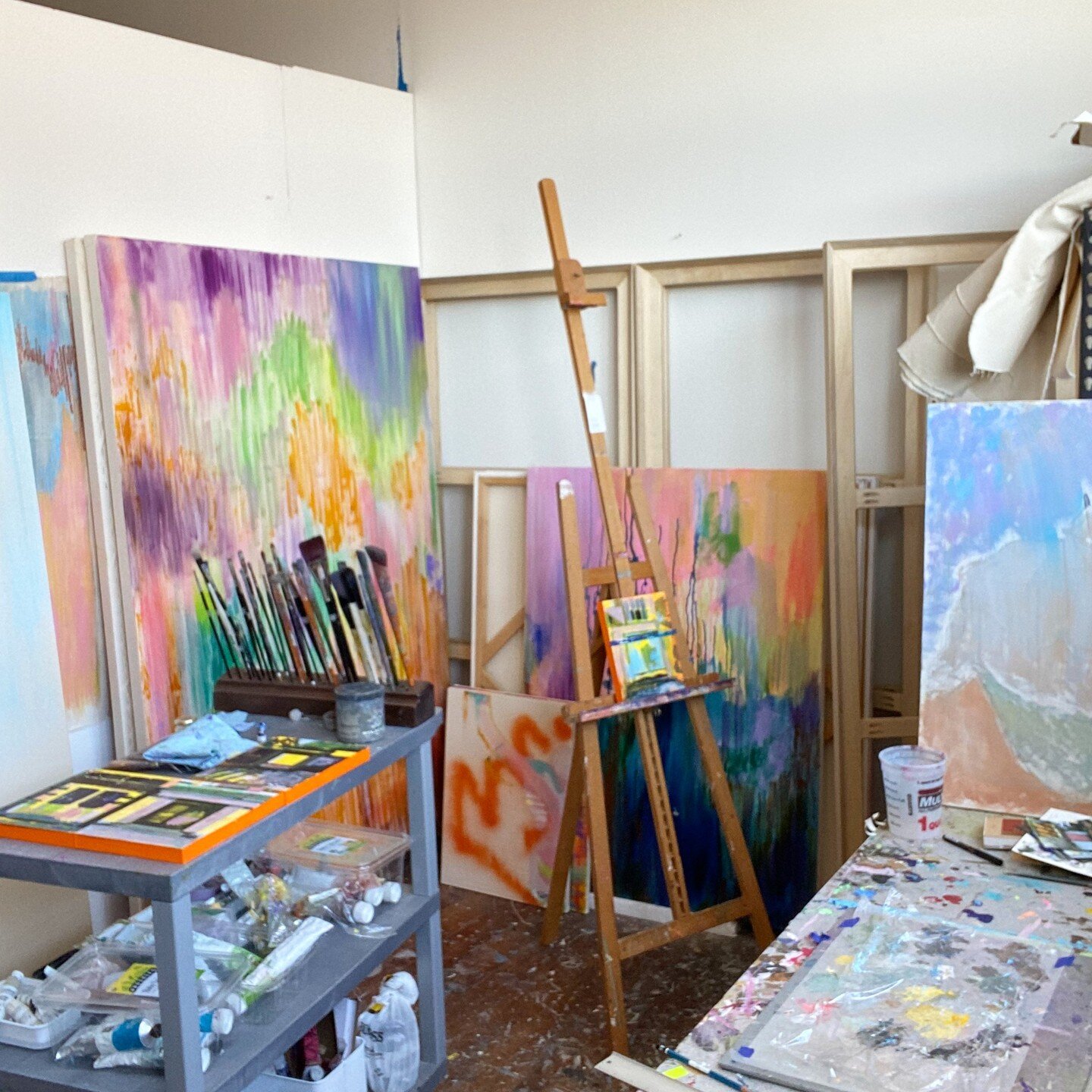 Now a view of my actual studio when I wasn't taking over the empty space next to mine..