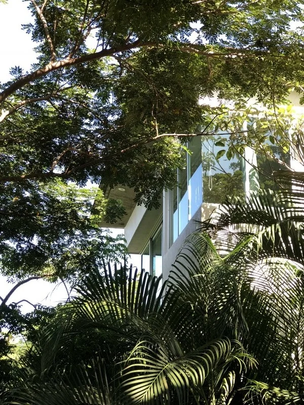 SkypadDest-villa.jpg