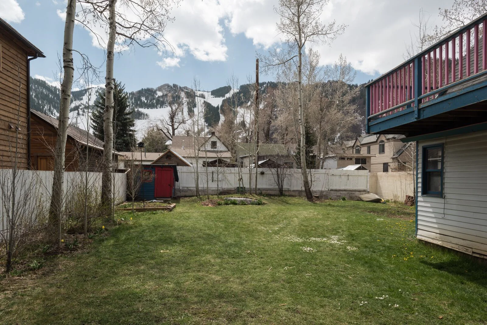 11_0_1231_1view_of_aspen_mtn_3.jpg