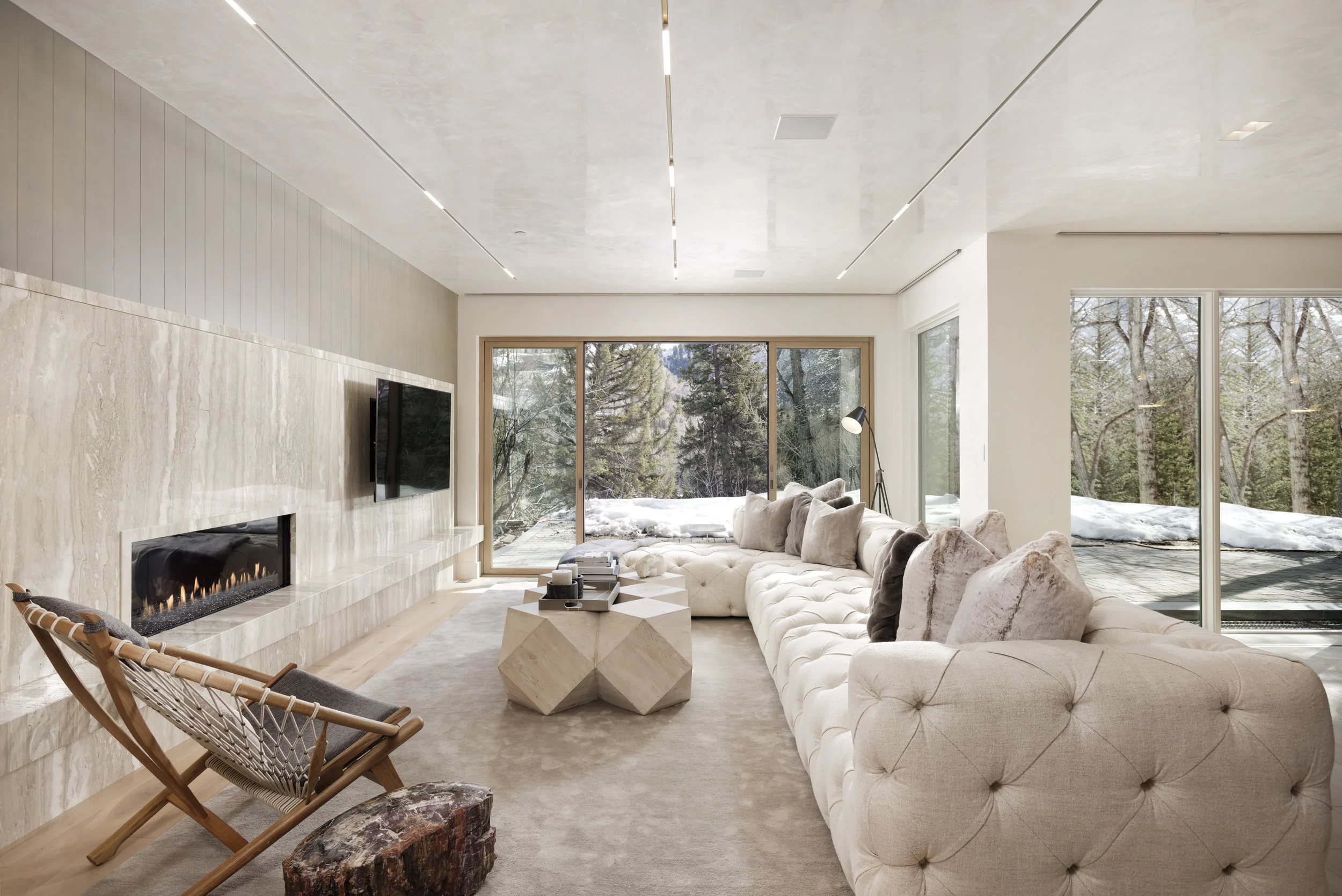 300LakeAve_HiRes004.jpg