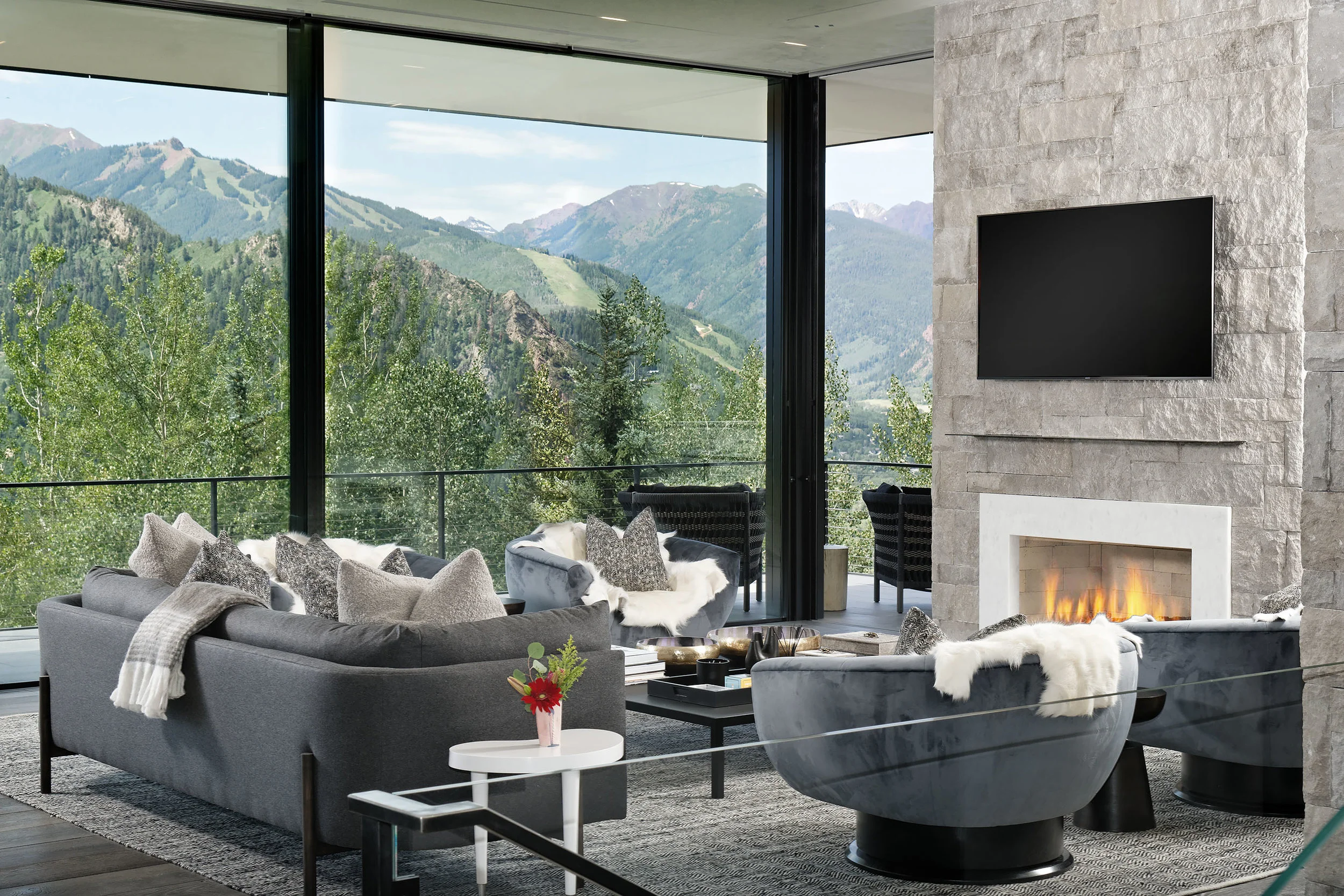 645HunterCreek_Med301.jpg