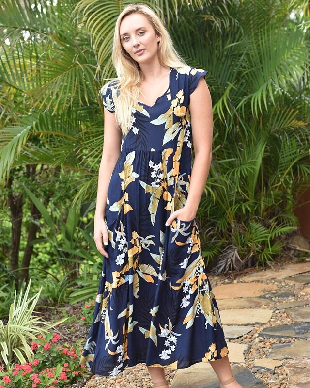 The Pocket Dress has arrived in the lovely peaceful print, available now. #mididress #whattoweartoday  #whattowear #boholuxe #bohodress #modernbohostyle
