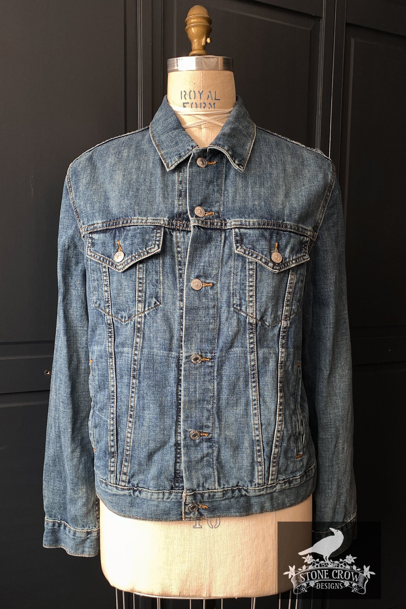 Crow Skull Jacket-4.jpg