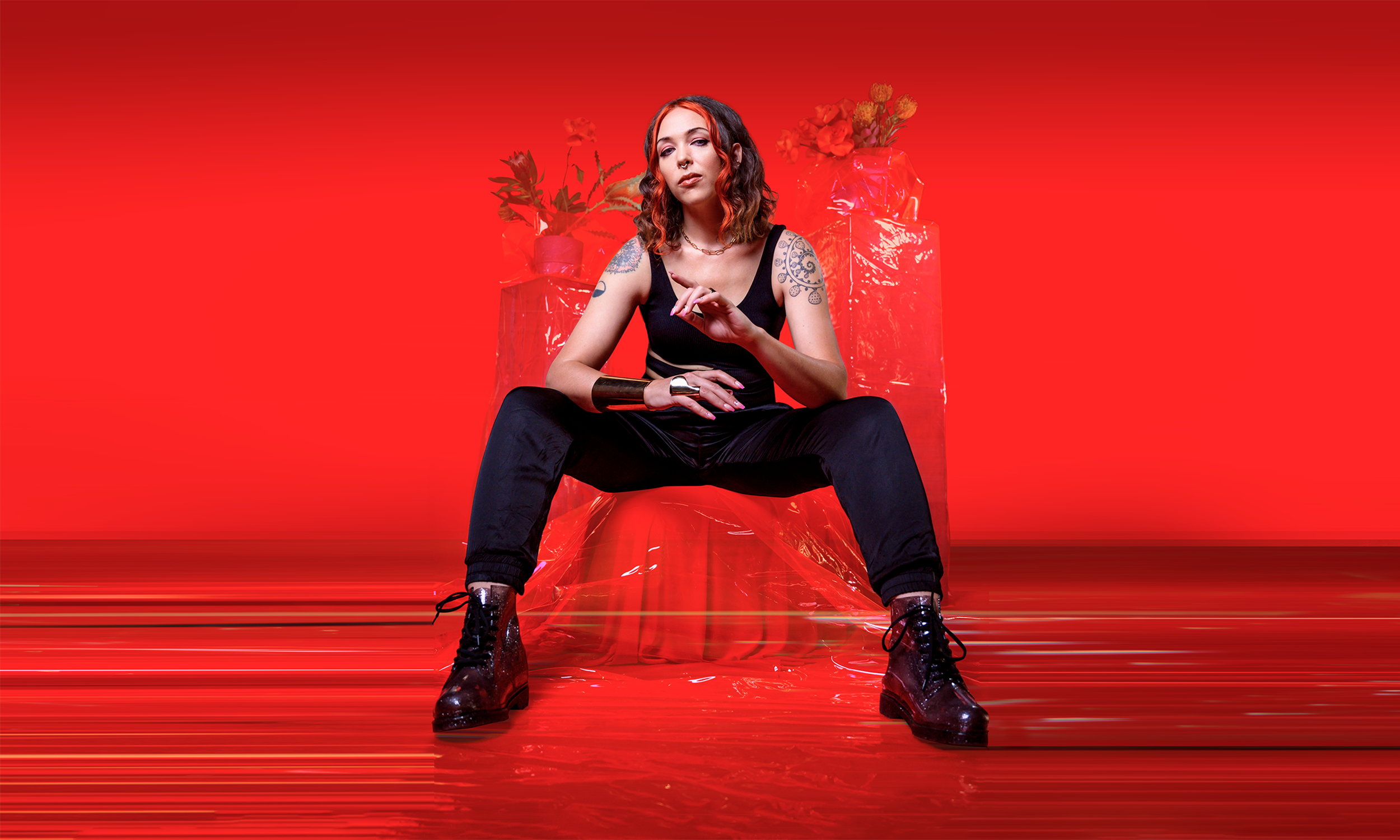 M0THER_RED_CHAIR_WEBSITE.png