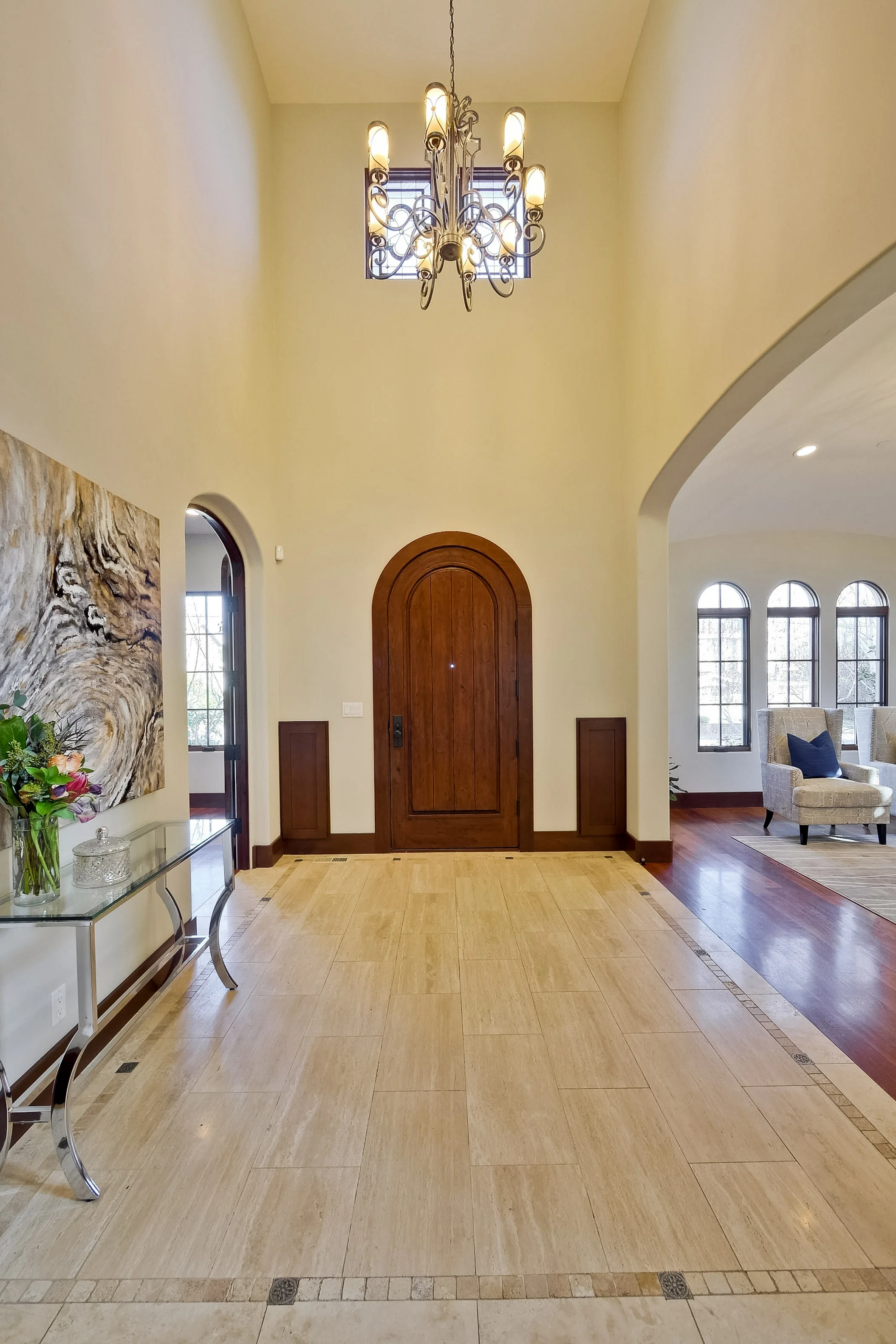 02a_Entrance 0.jpg