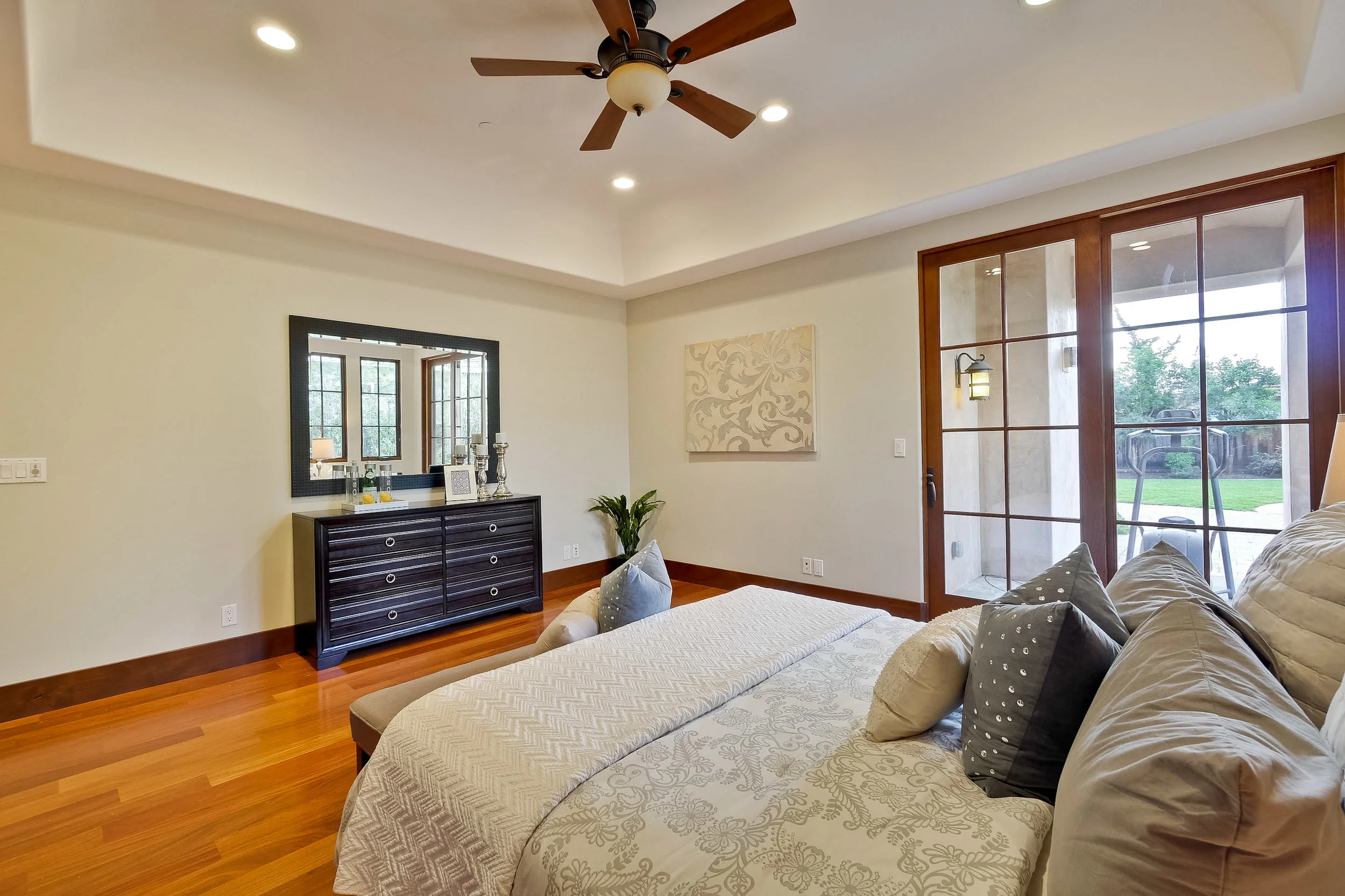 13d_Bedroom 16.jpg