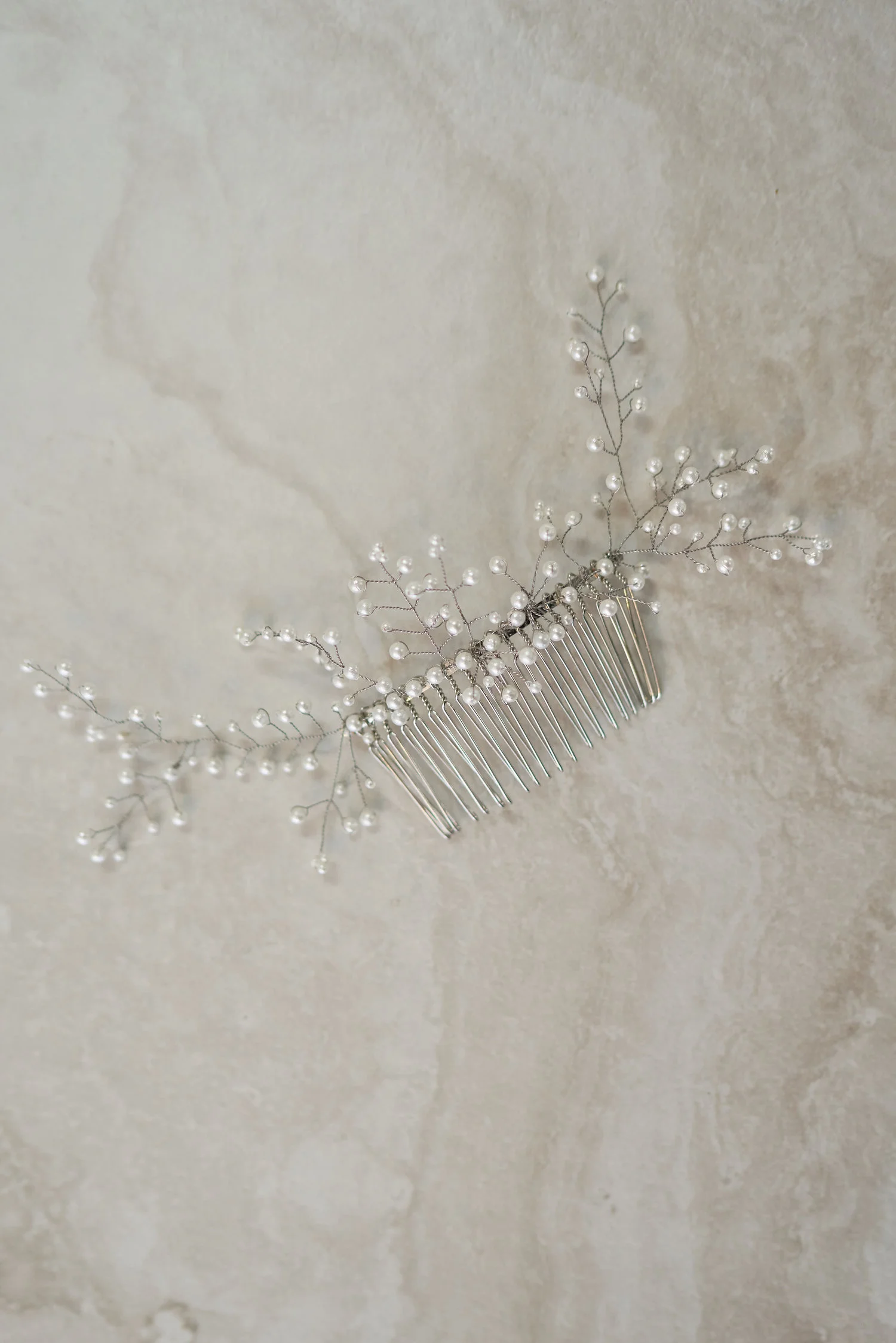 anna-campbell-mae-comb-2.jpg