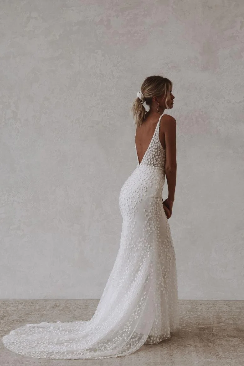 louie flowy wedding dress Louie Flowy | Novelle Bridal Shop