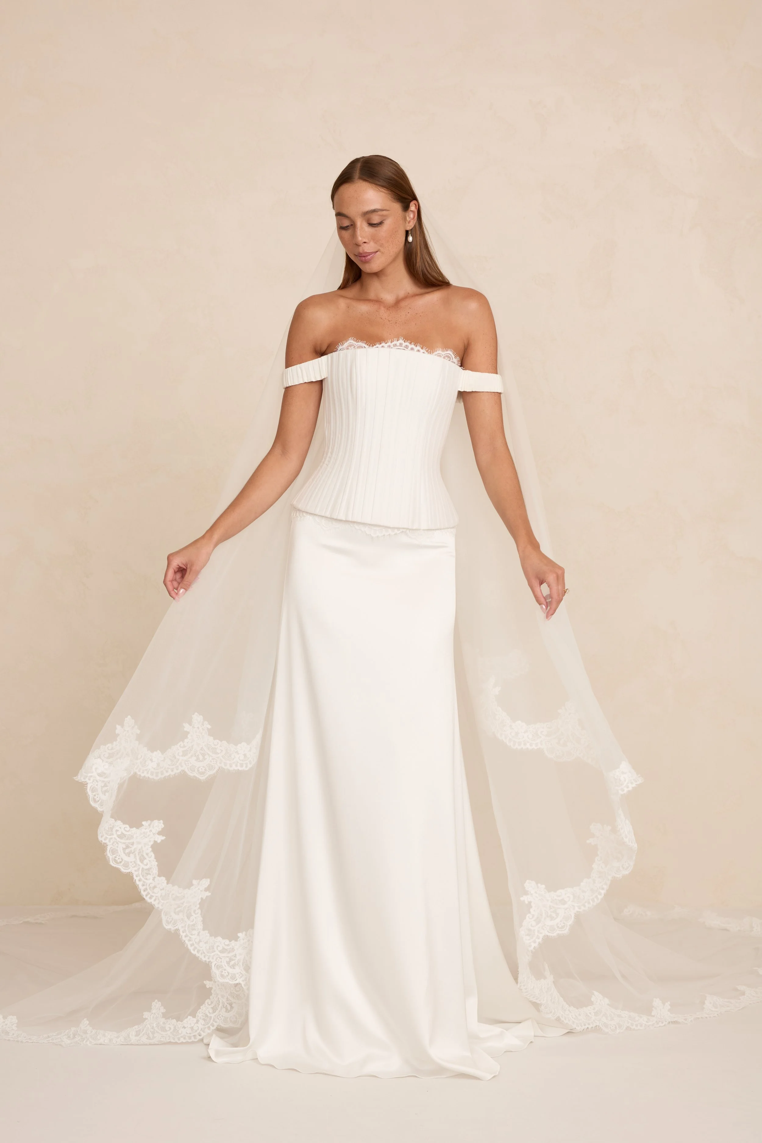 MWL_BRIDE_DUKE_WEDDING_DRESS_12.jpg