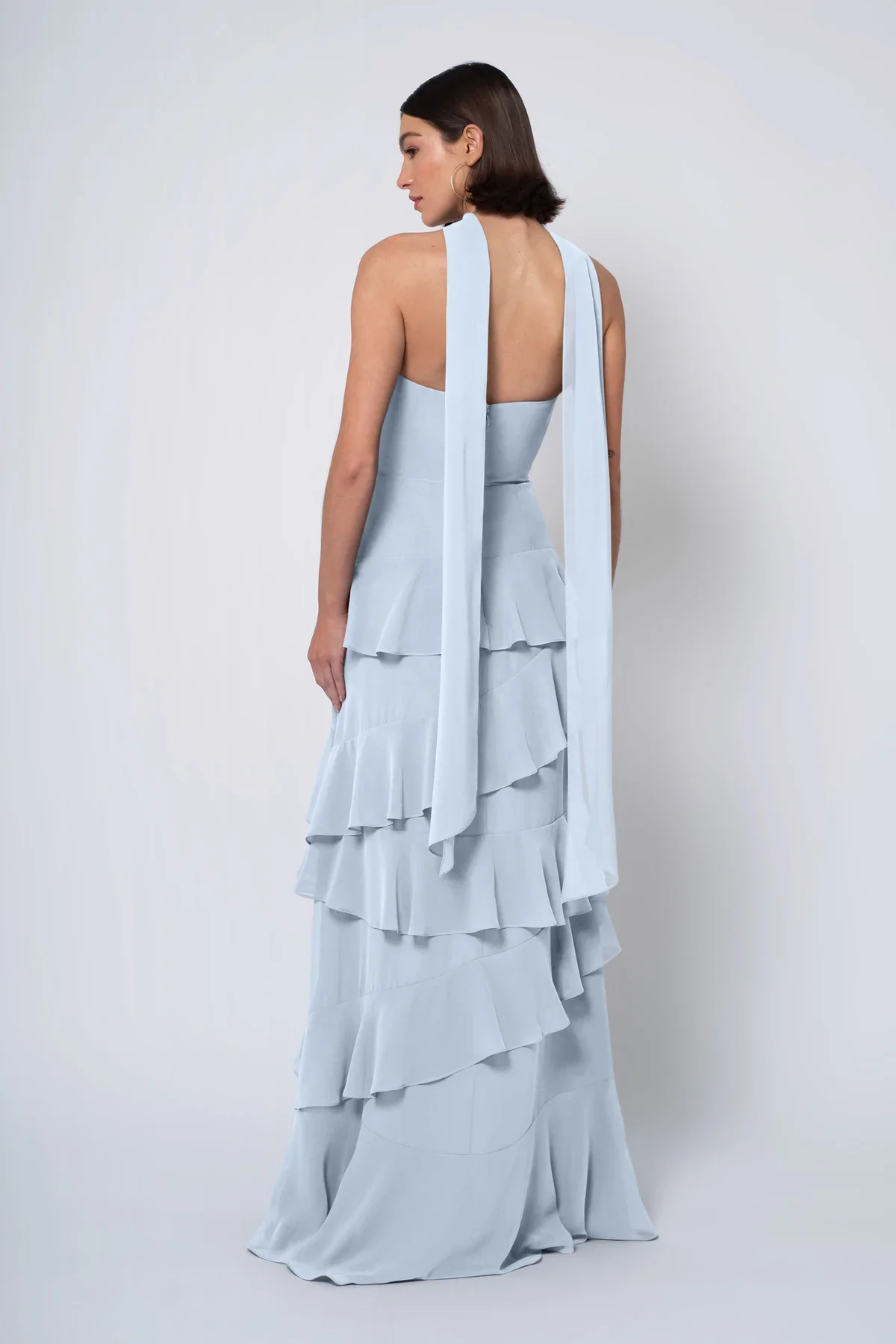 Simona_whisper_blue_2.webp