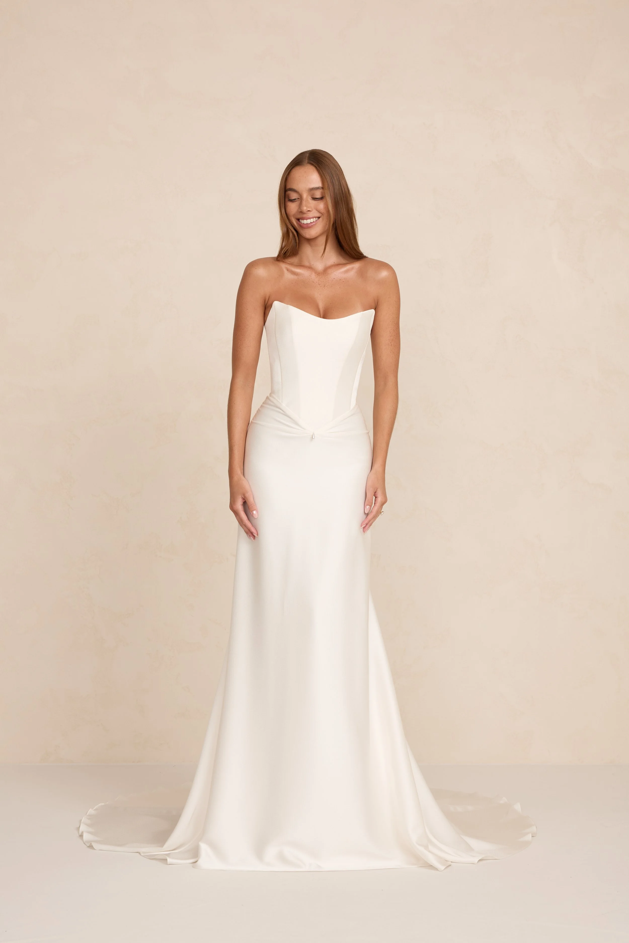 MWL_ BRIDE_NATALIE_WEDDING_DRESS_17.jpg