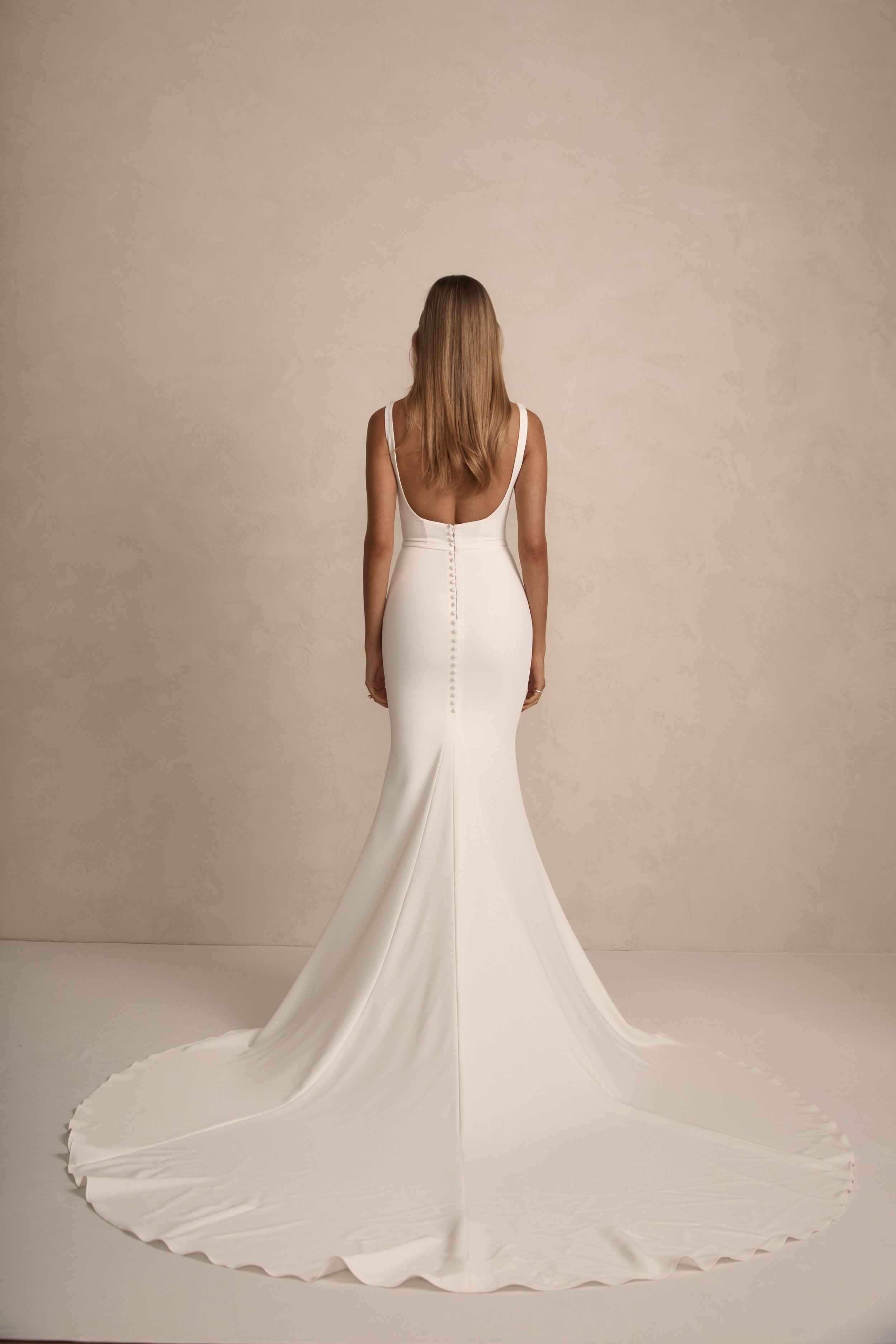 hunter-wedding-dress-made-with-love-bridal-product-taneisha-20.jpg
