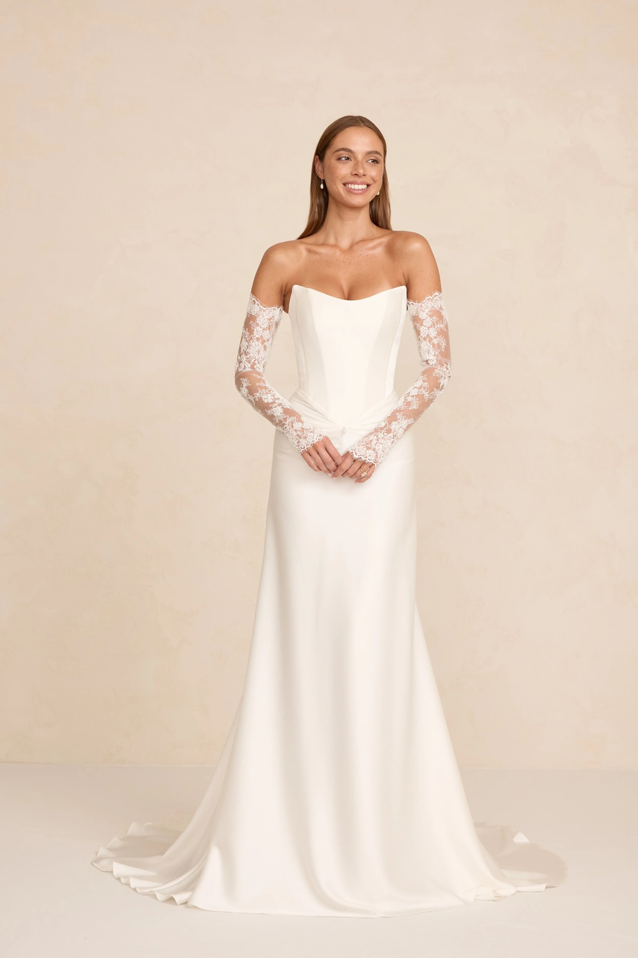 MWL_ BRIDE_NATALIE_WEDDING_DRESS_12.jpg