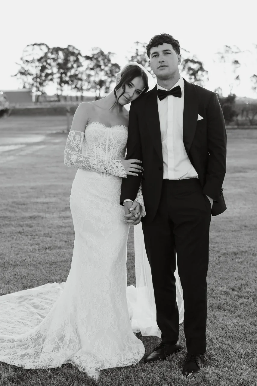 MWL_Bride_Winnie_Wedding_Dress_Real_Bride_15.webp
