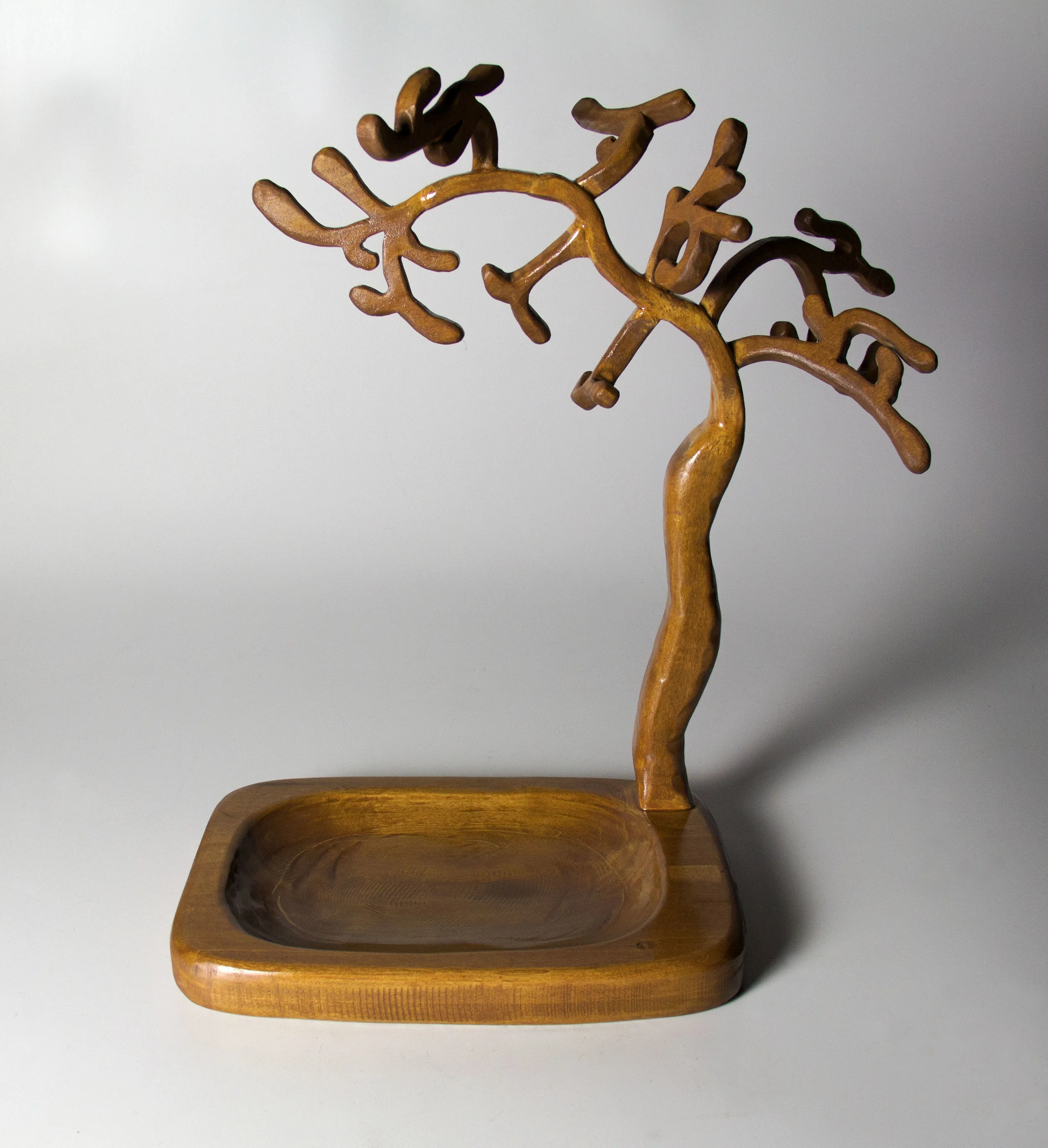 Huang_Kathy_JewelryTree_F14.jpg