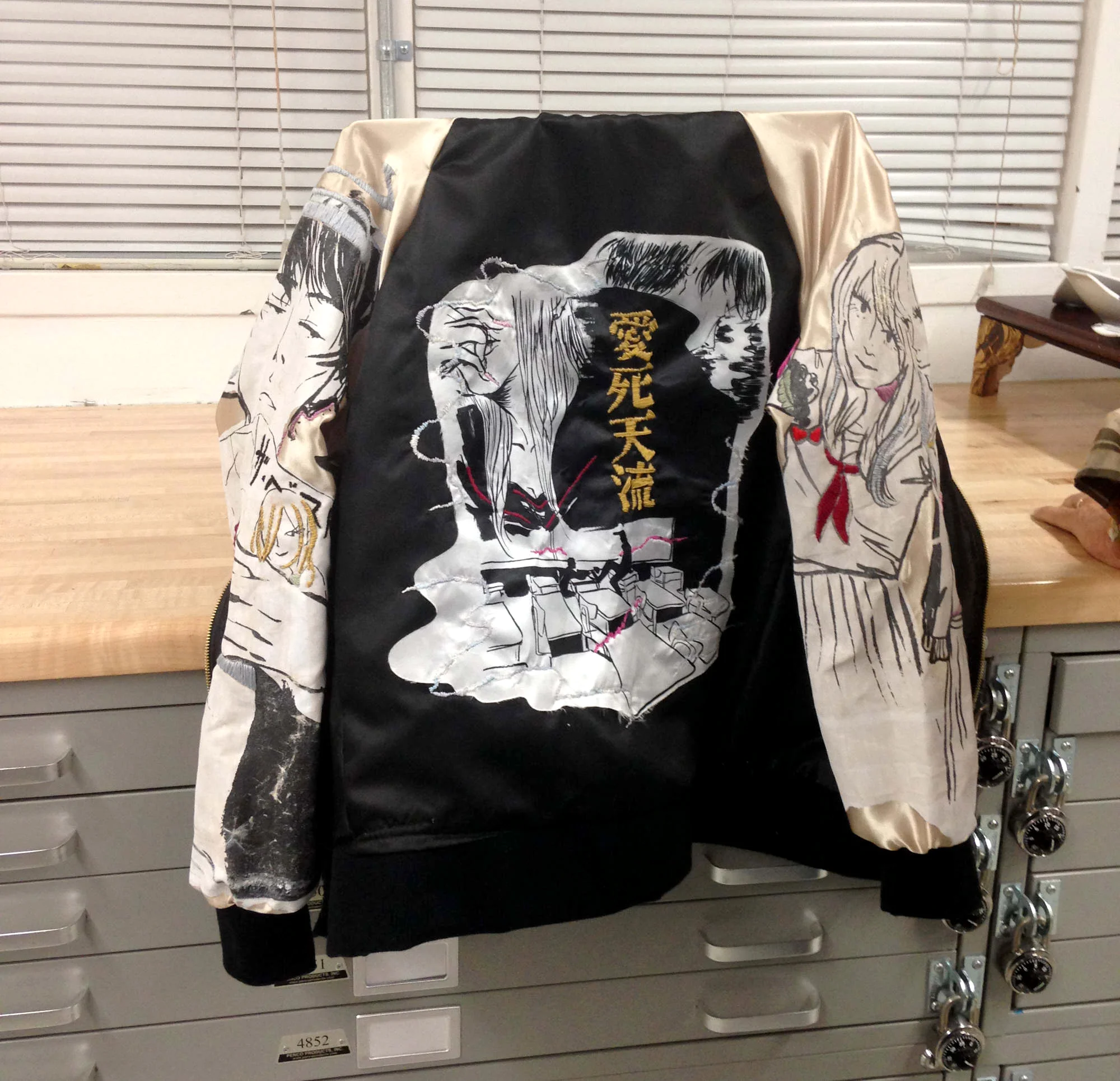 handmade jacket from scratch. Silkscreened illustration and hand embroidered. 