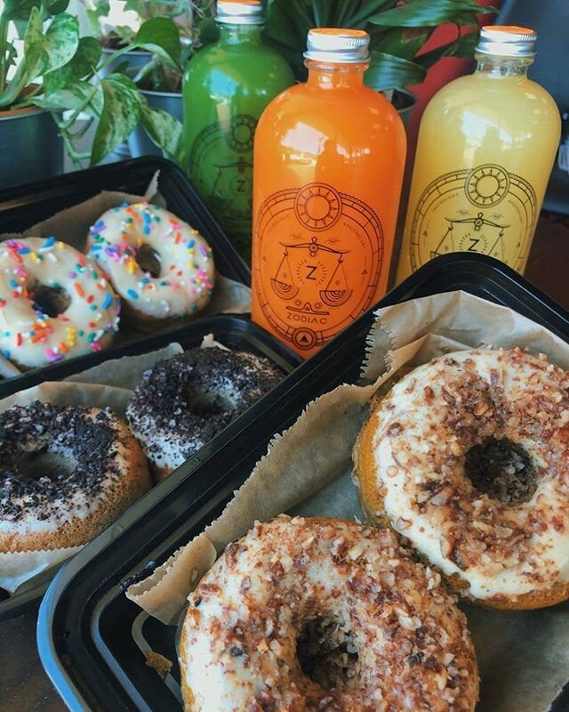 National Donut Day!!! @theproteindonut
Just dropped off a fresh batch!  Come grab one and celebrate the guilt free way!
#nationaldonutday #theproteindonut #health #healthy #healthyfood #healthylifestyle #healthylife #fit #fitness #fitlife #fitnesslif