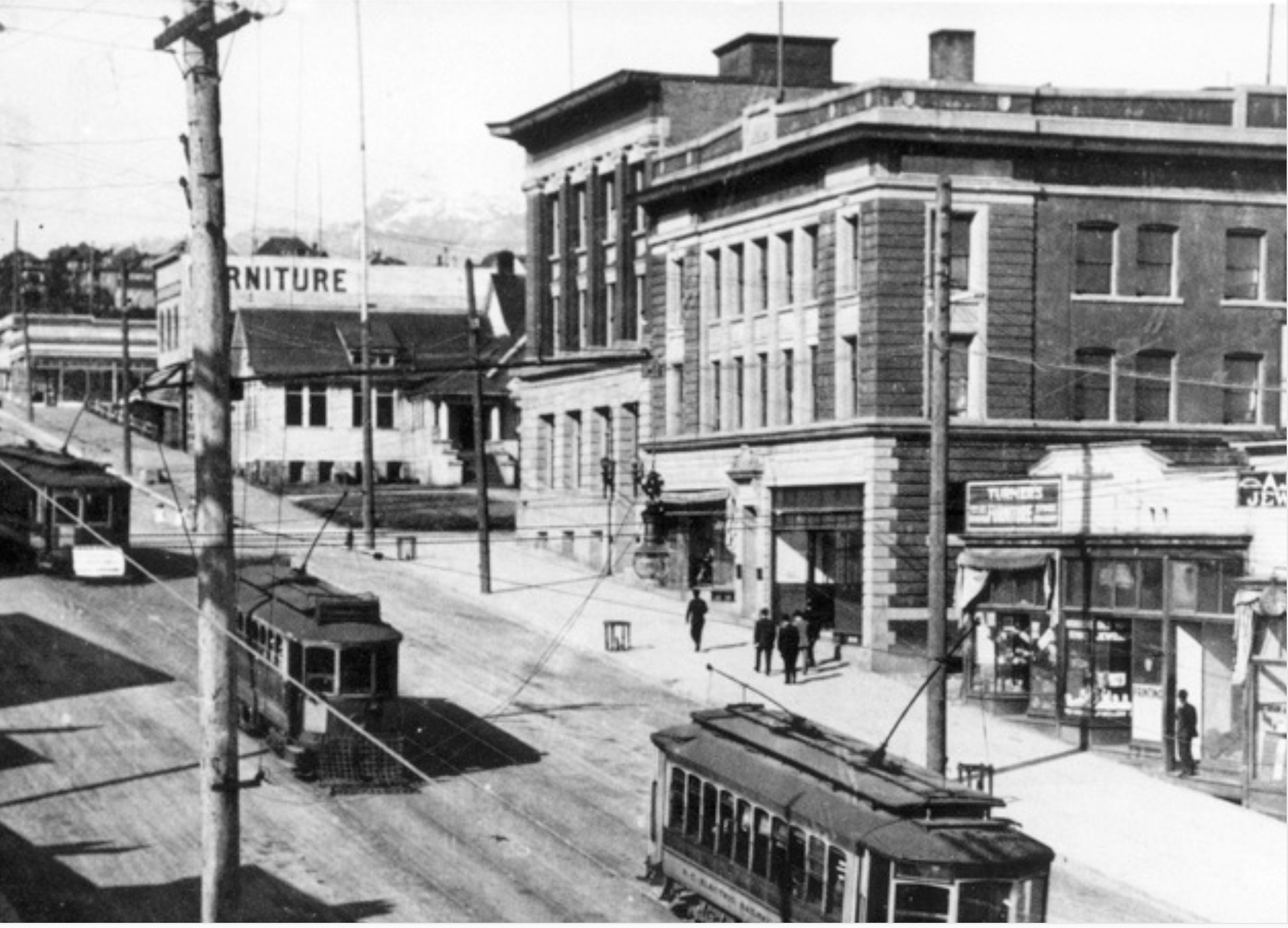  Payne Block, 90 Lonsdale Avenue, then. 