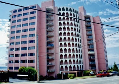 Villa Maris, also known as “The Pink Palace”, 2222 Bellevue Avenue. Photo © West Vancouver Archives.